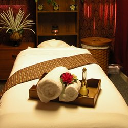 (courtesy of http://www.yelp.com/biz/thai-art-of-massage-san-mateo)
